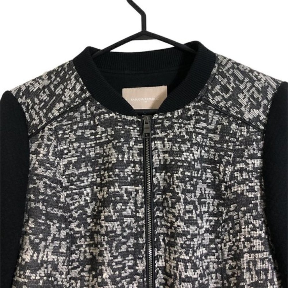 BANANA Republic Women’s Light Bomber Jacket - Picture 2 of 8